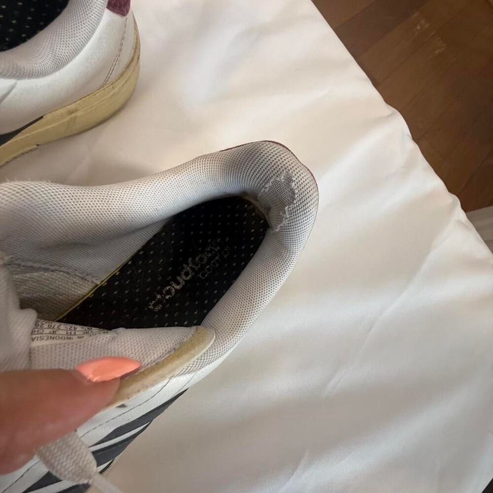 Adidas Men's White and Cream Trainers - Picture 3 of 6
